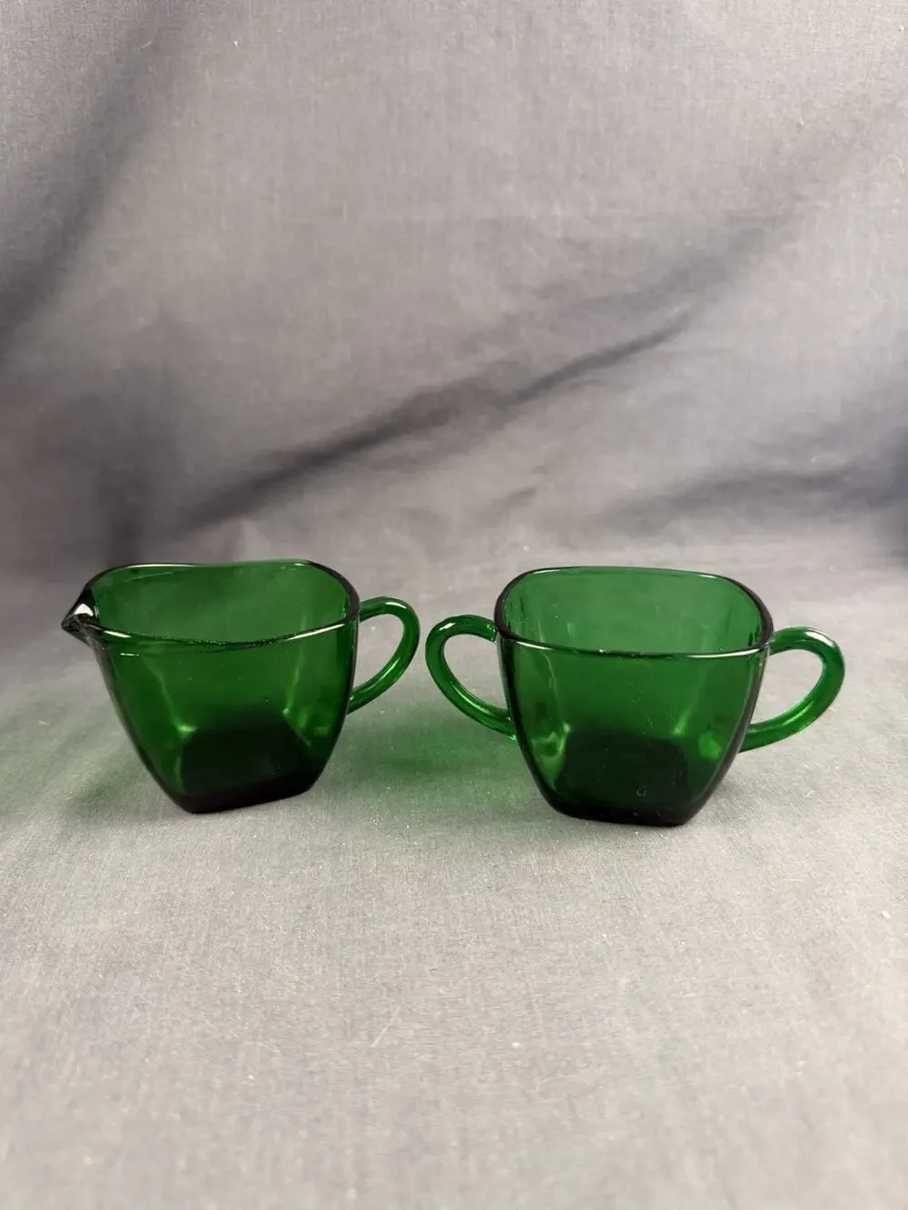 Anchor Hocking Charm Forest Green Glass Sugar Bowl and Creamer Set - 2 Pcs.